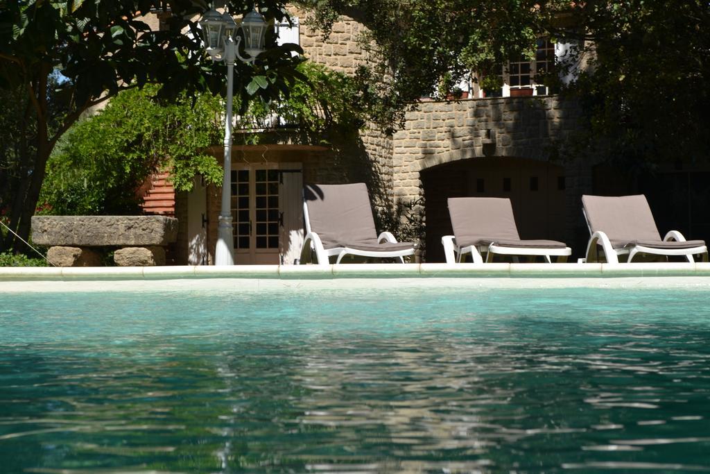 Hotel Mas Les Filaos Carpentras Exteriér fotografie
